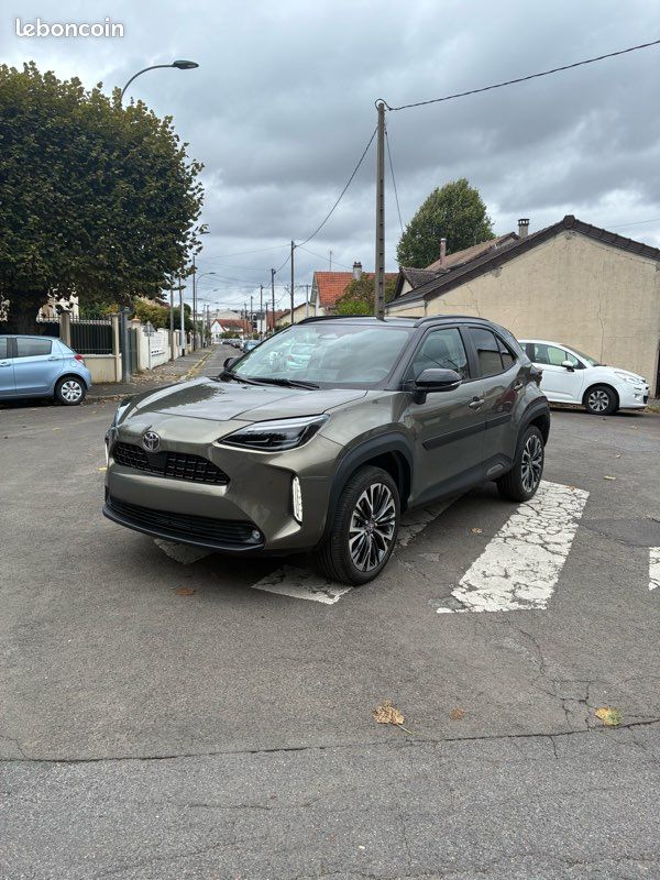 Toyota Yaris Cross finition Collection 130 cv (image 1)