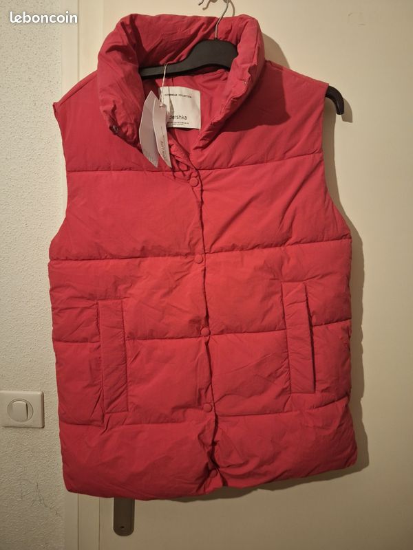 Doudoune neuve manche courte tille Xs -S (image 2)