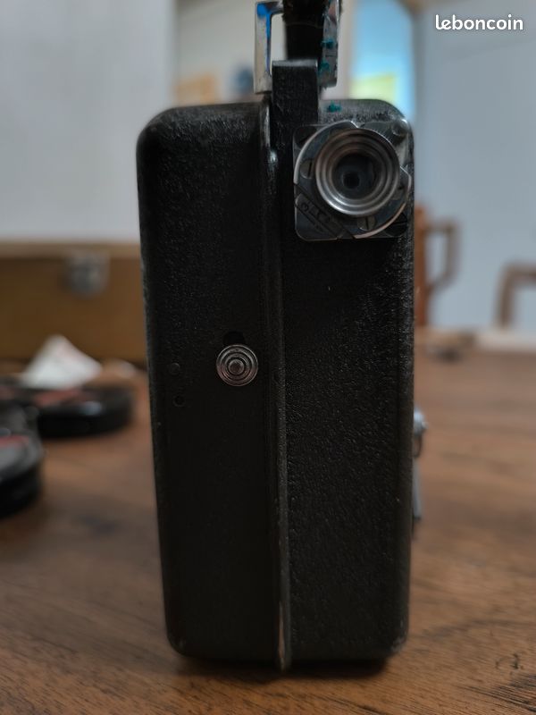Caméra Ancienne Camex Ercsam 8mm Ou 9,5mm Avec Accessoires – Très Bon état
