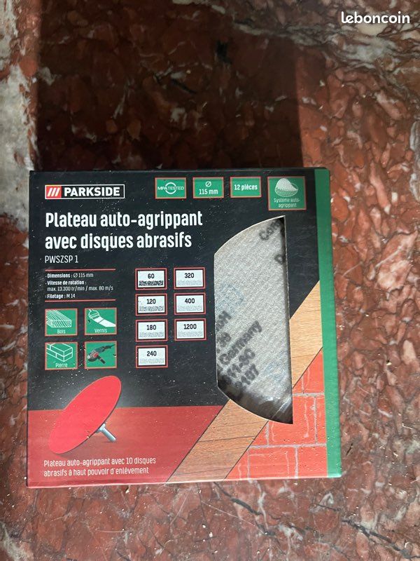 Plateau agrippant avec disque abrasif (image 1)