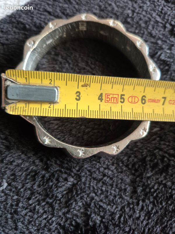 Bijoux marocains, rare ancien bracelet berbère en argent, primitif