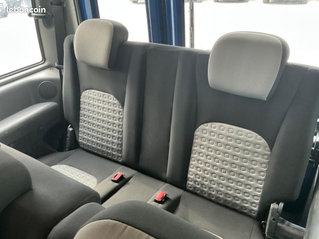 Fiat Doblo 1.3 Multijet 16v 85 Emotion 7 places (image 12)