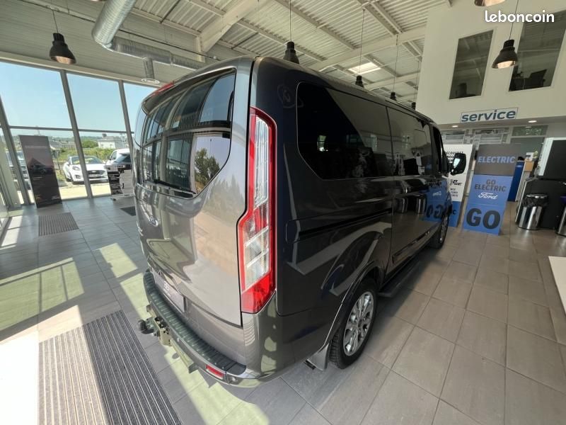 Ford Tourneo Custom 320 L1H1 2.0 EcoBlue 130ch Active BVA (image 1)