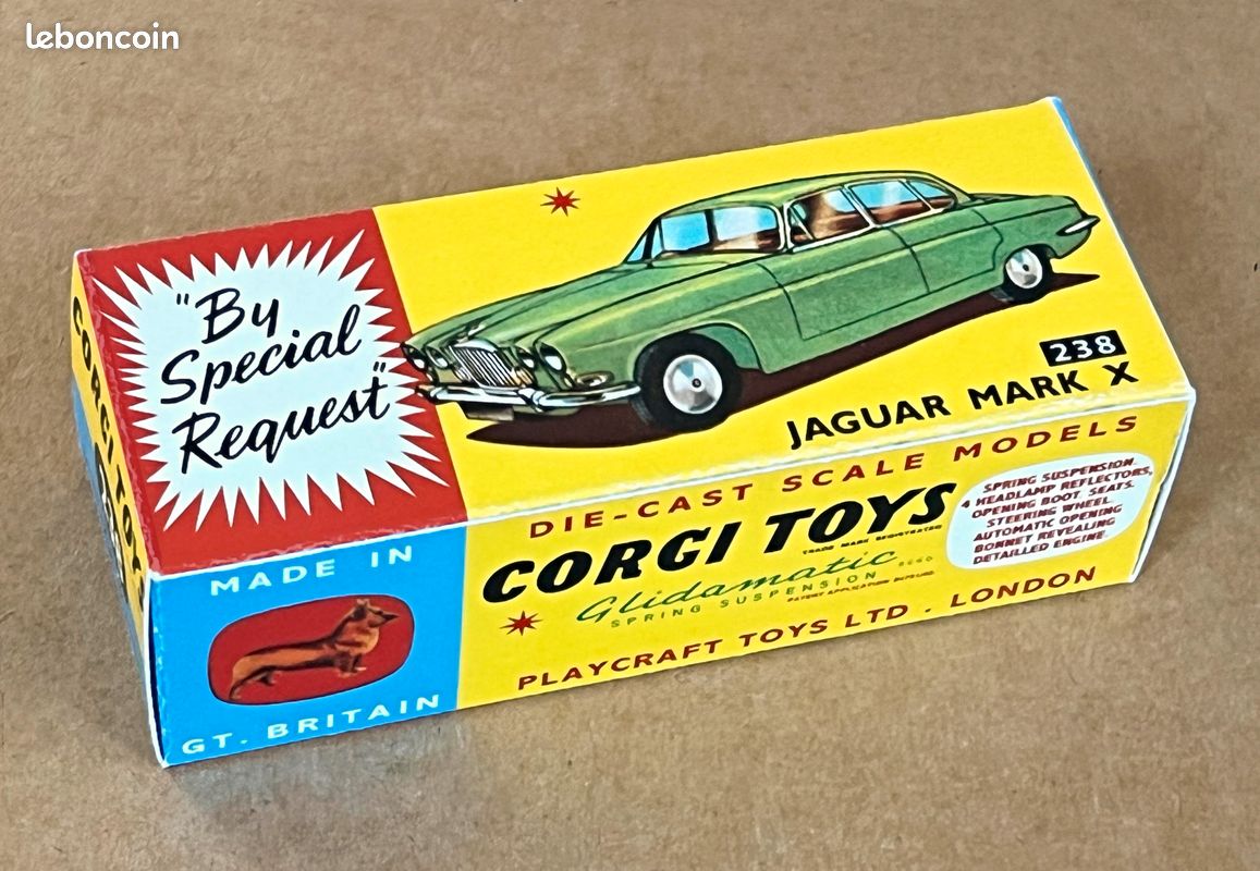 Corgi #238 Jaguar Mark x avec boîte d'origine et bagages