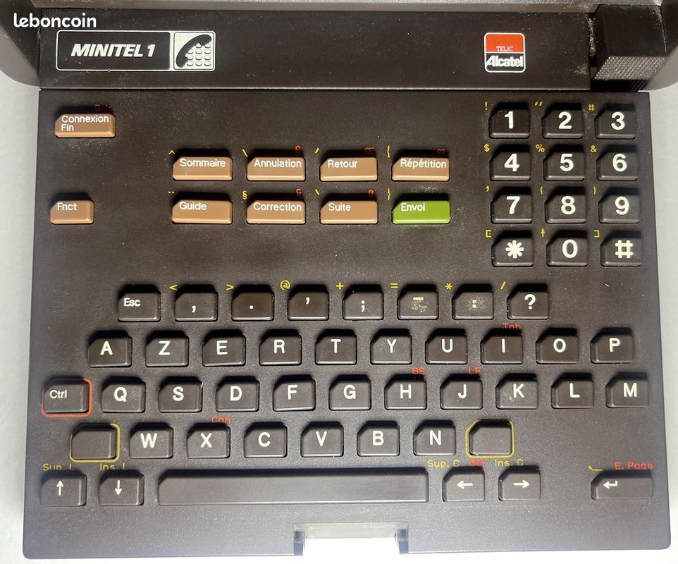 Minitel 1B Telic Alcatel 1ère génération en état de marche - boitier cassé sur un angle (image 4)