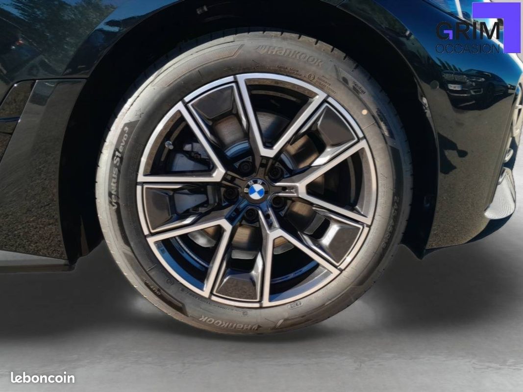 BMW i4 eDrive40 M Sport (image 14)