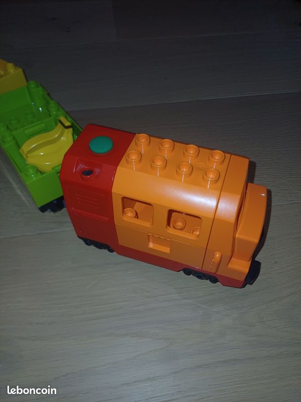 Train electrique complet Duplo (image 2)