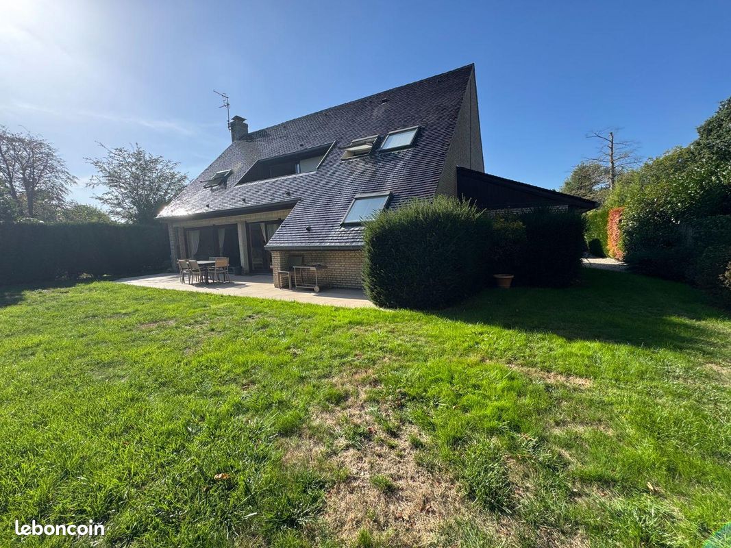 Maison 6 pièces 165 m² · à Wambrechies · 165 m² · 815 000 €