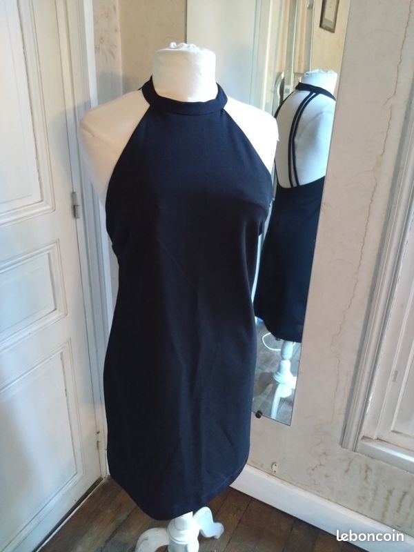 Robe De Soirée Courte Zara Robe Zara – Soirée – Noire Courte – Dos