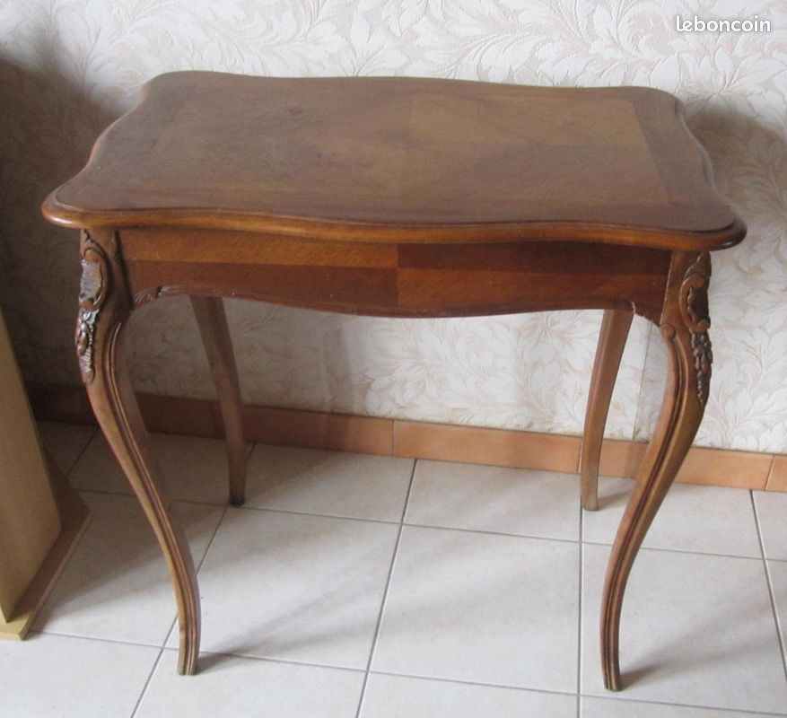 Petite table de salon (image 1)