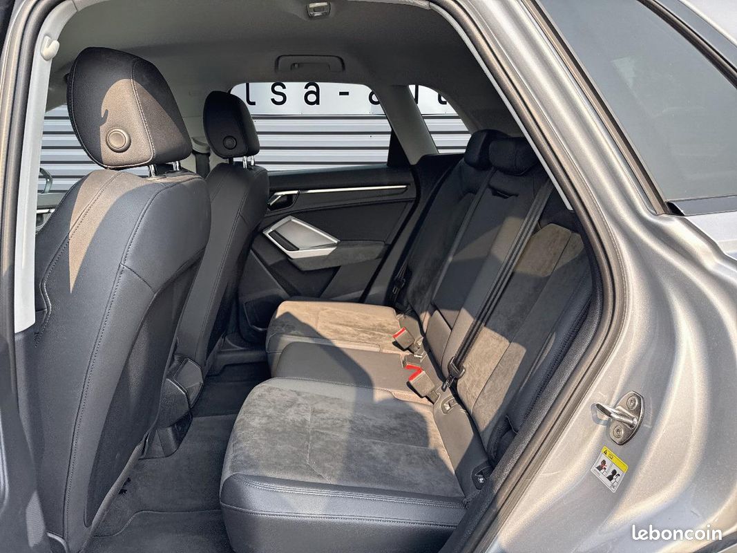 AUDI Q3 2.0 35 TDI 150 S-tronic Design + (image 20)