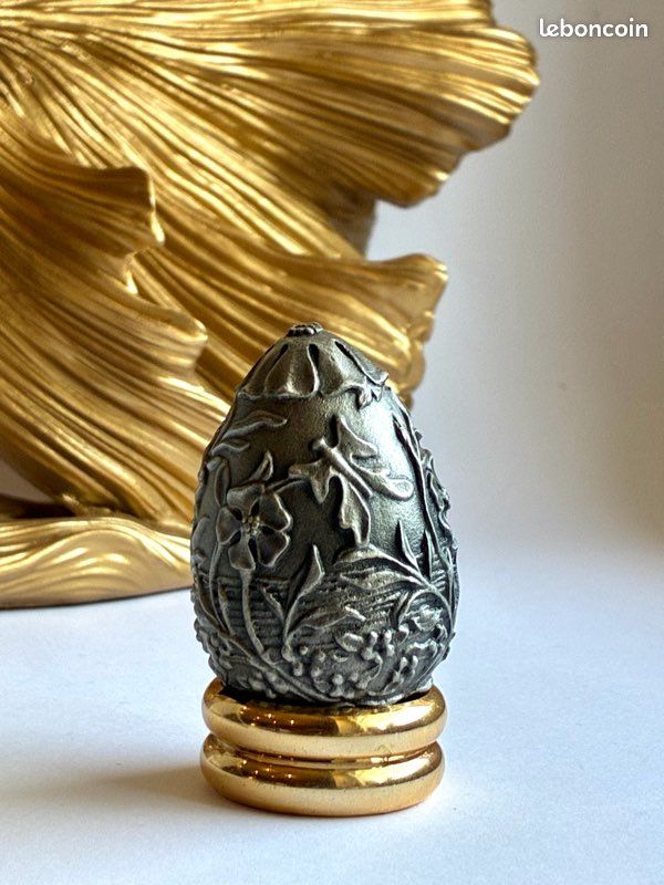 Œuf Franklin Mint en étain plein (1988) - Collection « Treasury of Eggs » (image 4)