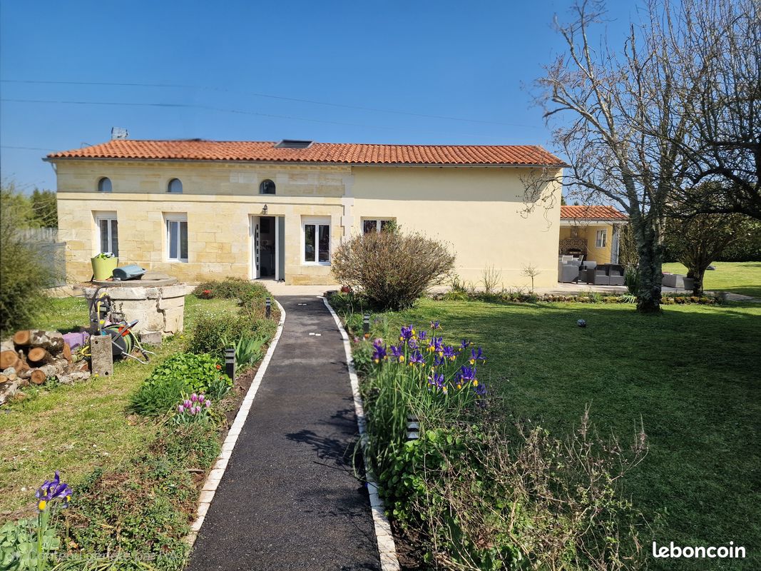 Maison 7 pièces 200 m² · à Comps · 200 m² · 415 000 €