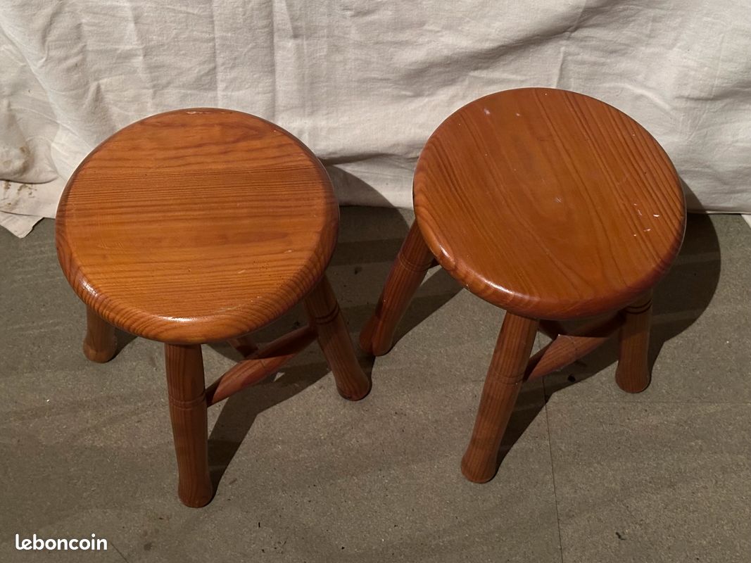 Tabouret en pin massif (image 3)