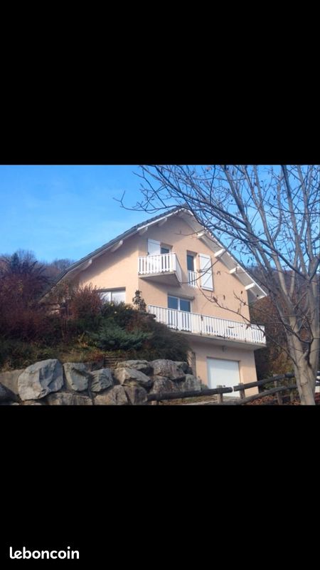 Maison 5 pièces 107 m² · à Mercury · 107 m² · 400 000 €