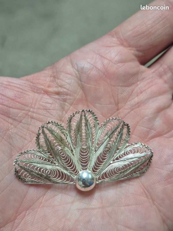 Broche Ancienne En Argent Filigrané - Bijou Vintage Superbe - Occasion