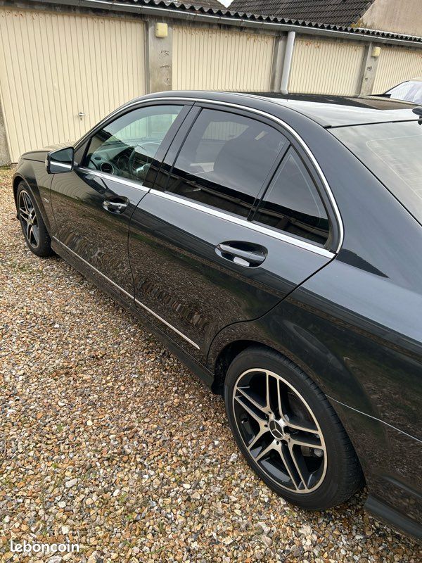 Mercedes c220 (image 2)