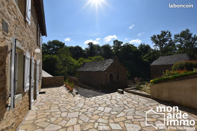 Propriété 6 pièces 100 m²