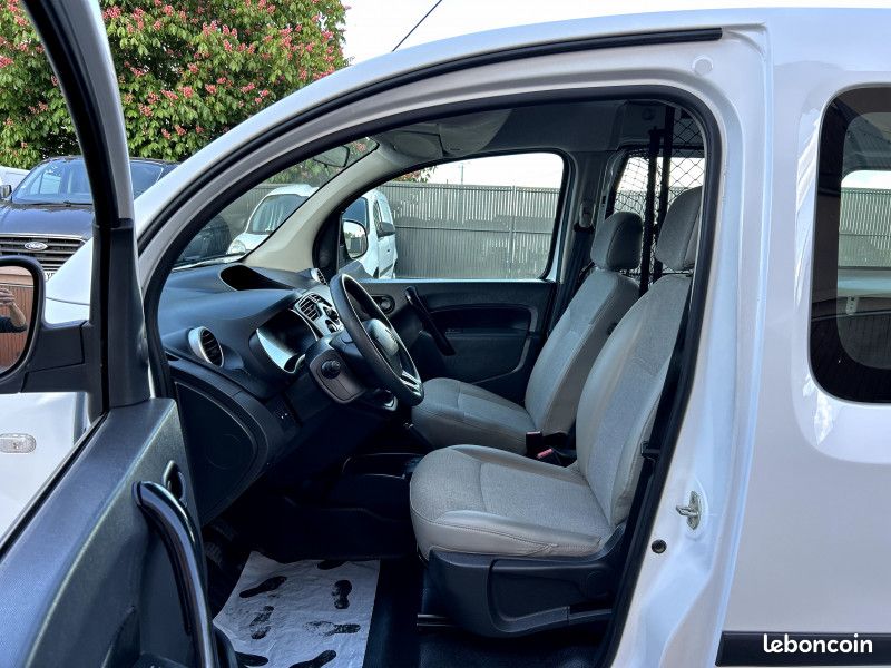 Renault KANGOO II EXPRESS MAXI 1.5 BLUE DCI 95CH GRAND VOLUME CONFORT - ATTELAGE (image 13)
