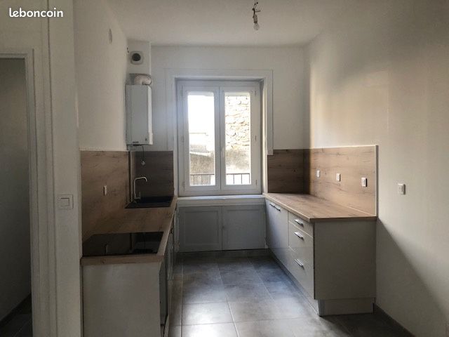 Appartement 3 pièces 76 m² · à Bourg-Saint-Andéol · 76 m² · 680 €/mois