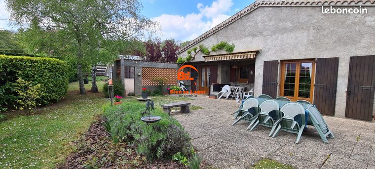 Villa 7 pièces 180 m²