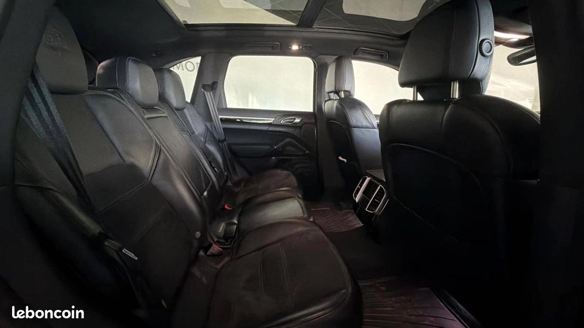 Porsche Cayenne 3.0 V6 416 ch S E-Hybrid Tiptronic A (image 13)