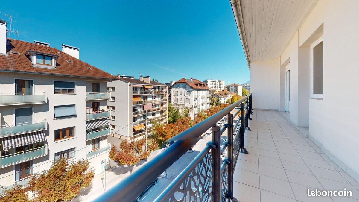 Appartement 3 pièces 60 m² · à Annecy · 60 m² · 1 390 €/mois