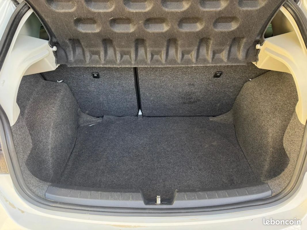 SEAT IBIZA 1.0 TSI 110 FR - CUIR ALCANTARA - TOIT OUVRANT - GPS - CLIM Auto - (image 38)