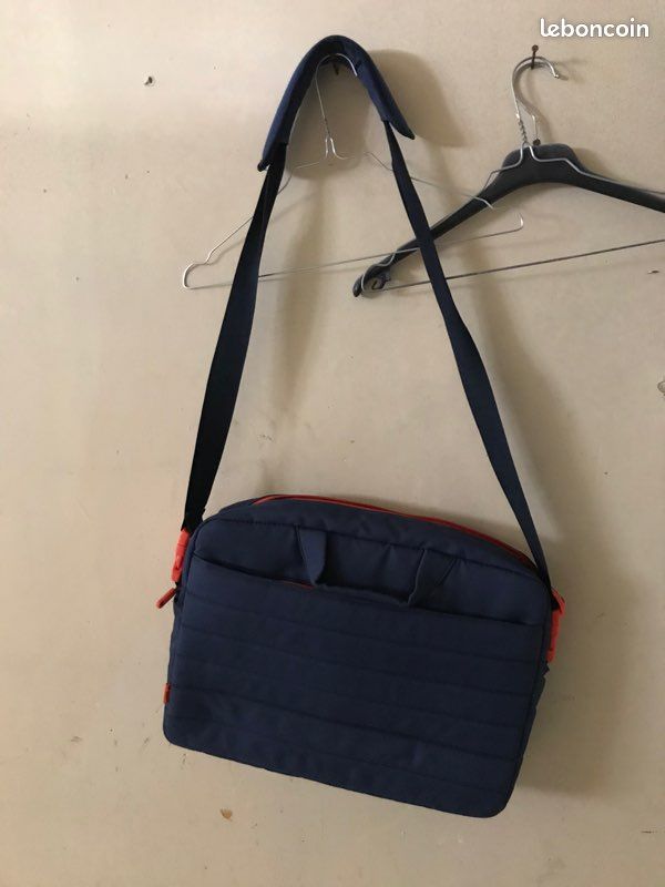 Sacoche / pochette ordinateur (image 1)