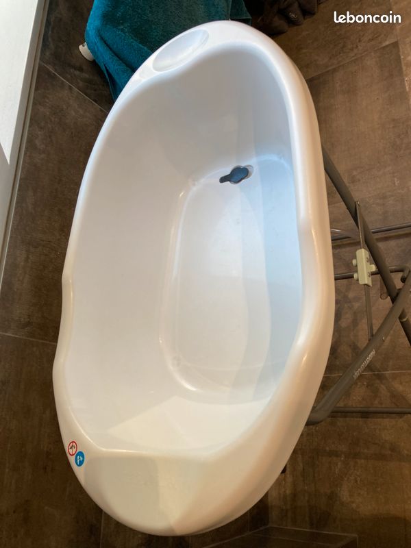 Baignoire bébé sur pied (image 1)