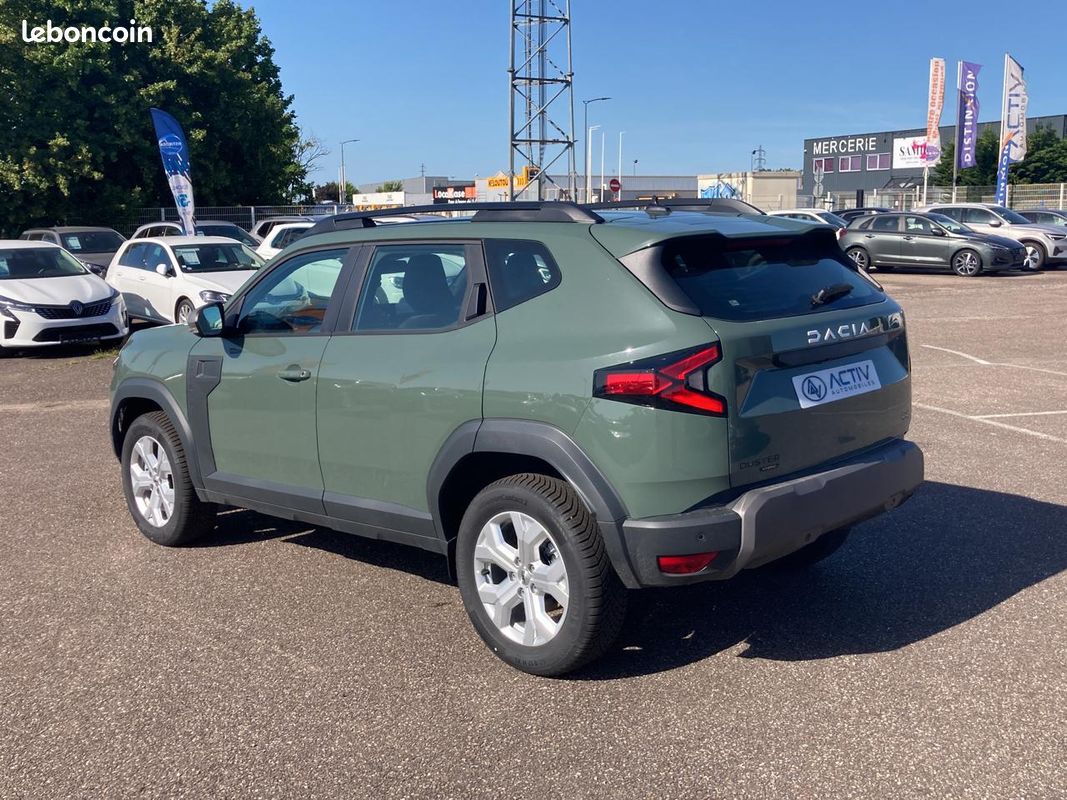 DACIA DUSTER 1.2 hybrid-g 150 expression 4x4 (image 7)