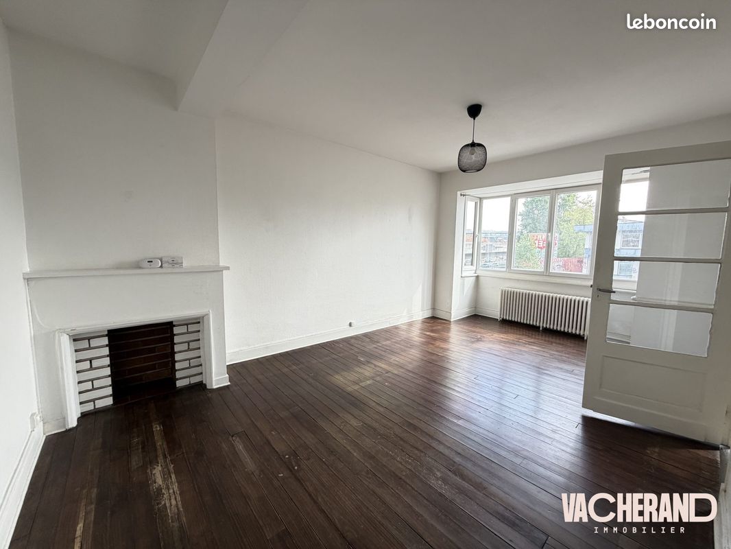 Appartement 2 pièces 49 m² · à Lille · 49 m² · 120 000 €