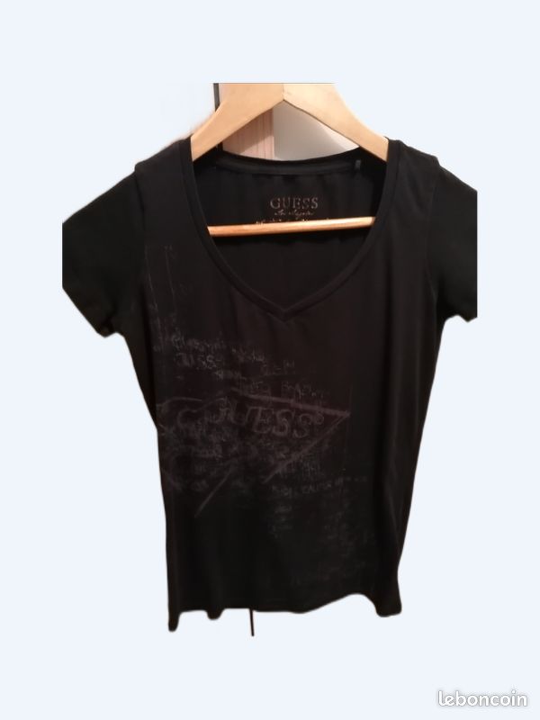 Tee shirt guess (image 1)