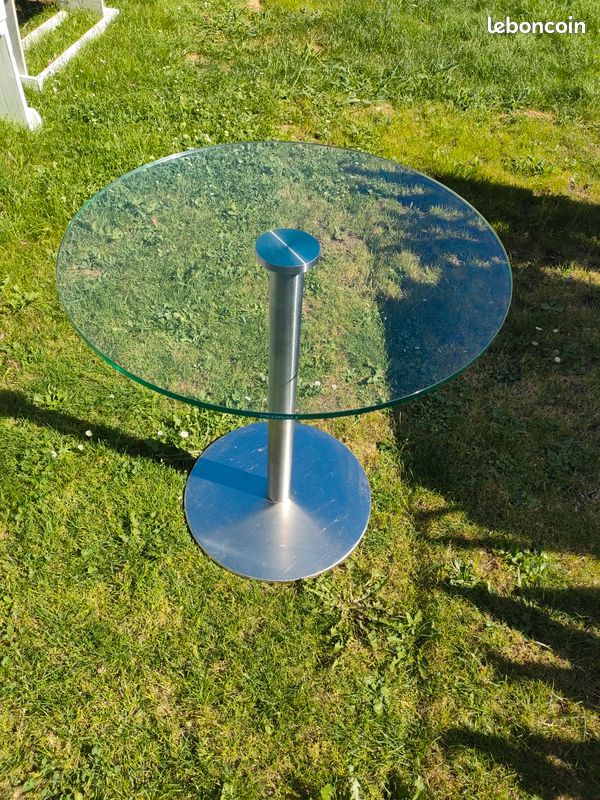 Table (image 2)