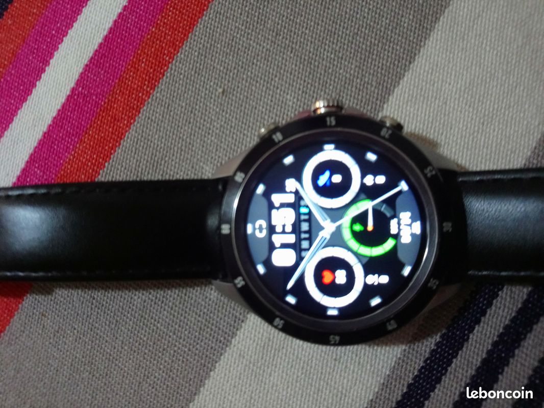 Montre connectée (image 1)