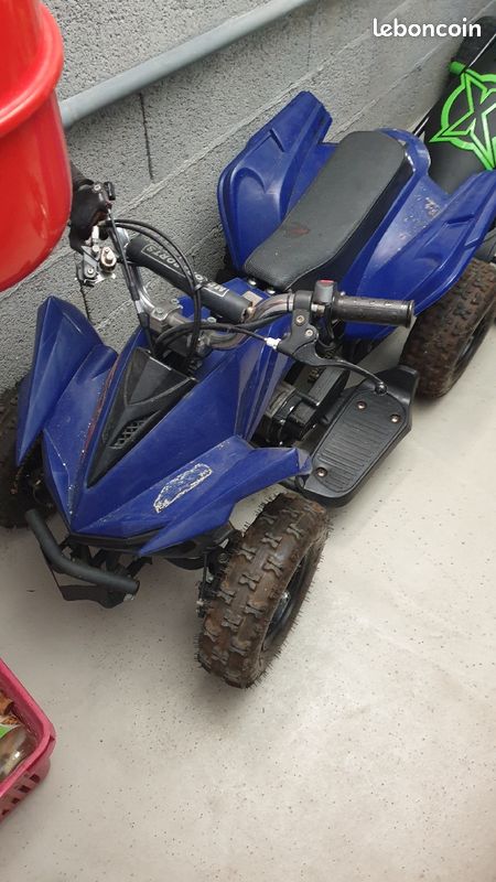 Quad a essence a vendre (image 1)