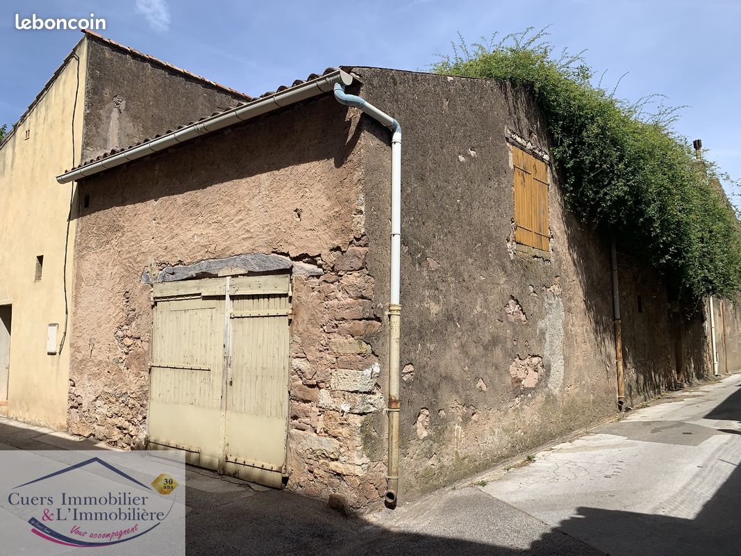 Parking 42 m² · à Puget-Ville · 42 m² · 86 500 €