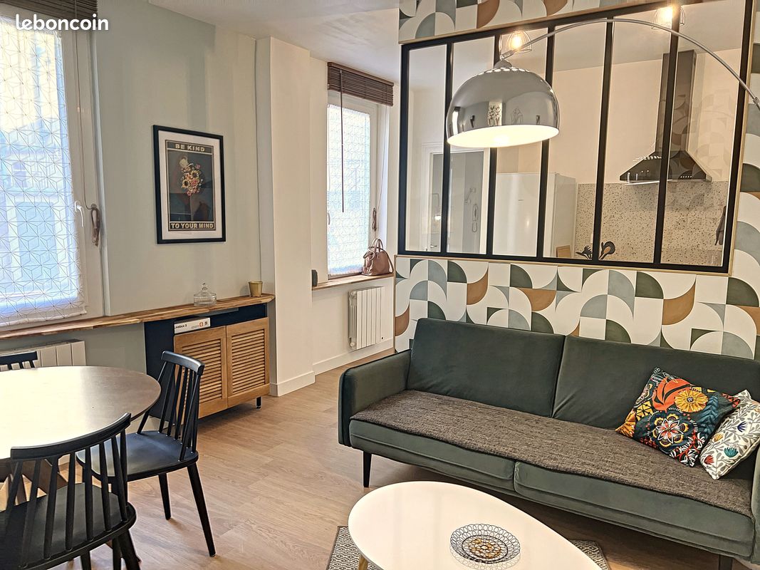 Appartement 2 pièces 37 m² · à Bourg-en-Bresse · 37 m² · 700 €