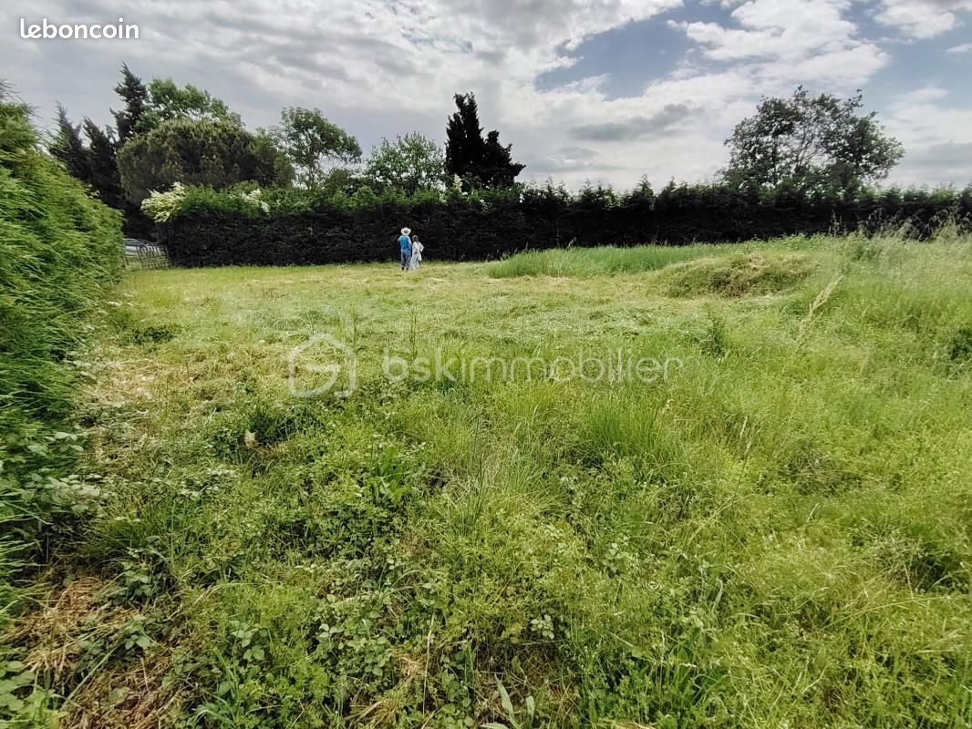 Terrain 563 m² Aussonne · 129 000 €