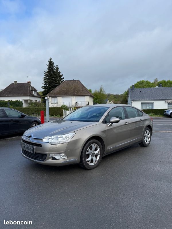 Citroën C5 phase 2 1.6hdi 110 2eme main tres propre (image 3)