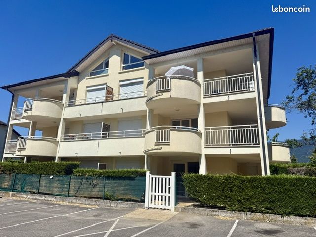 Appartement 3 pièces 66 m² · à Divonne-les-Bains · 66 m² · 440 000 €