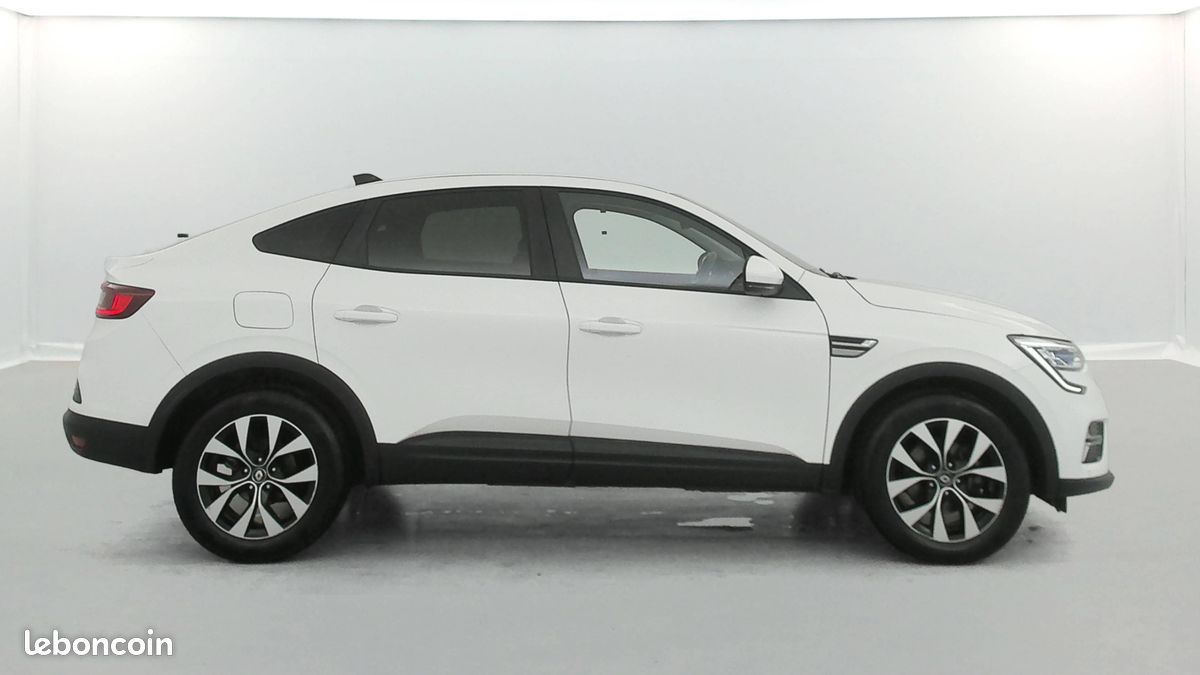 RENAULT Arkana E-Tech hybride 145 - 22 Evolution (image 6)