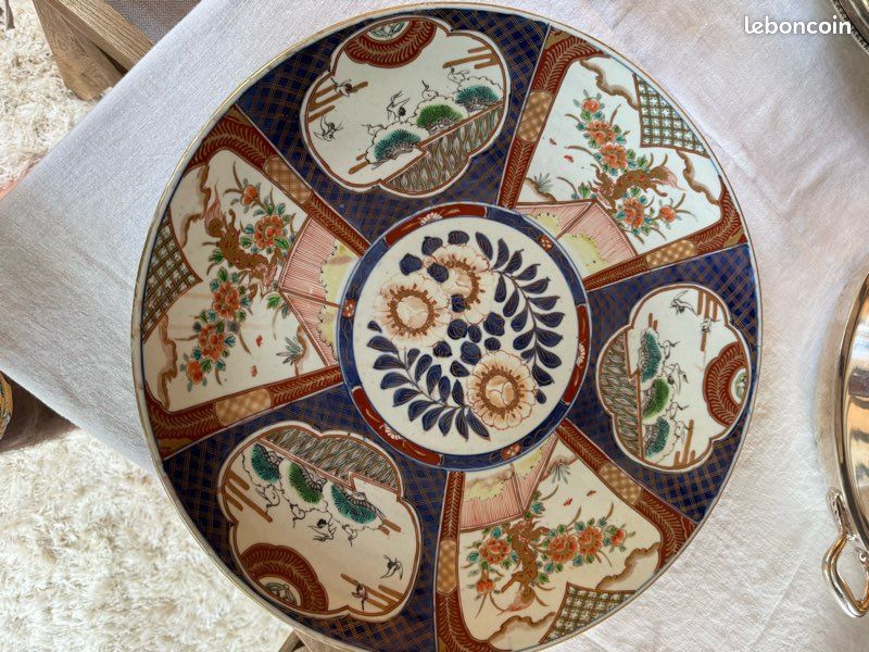 Plat rond plat en porcelaine - Imari