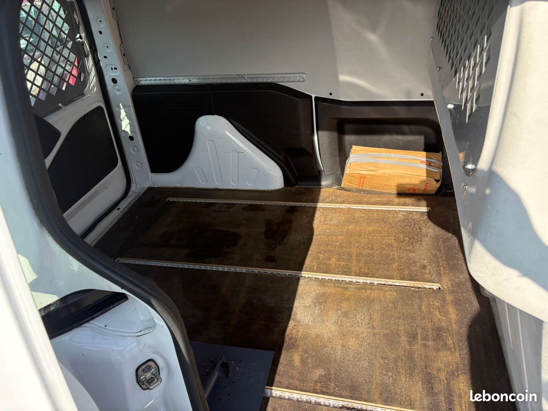Citroen berlingo (image 8)