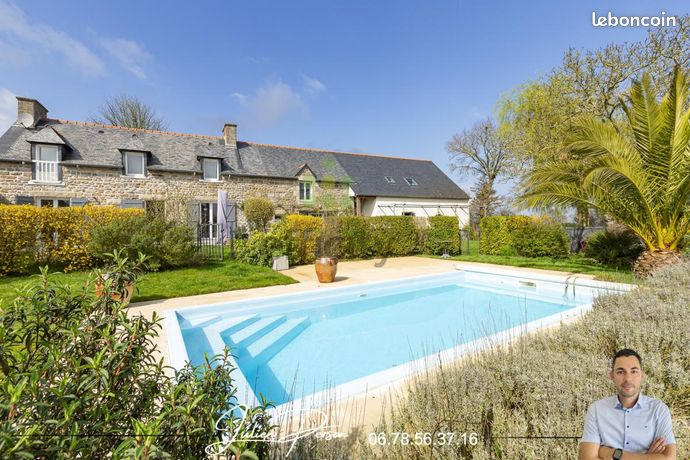 Maison 11 pièces 249 m²