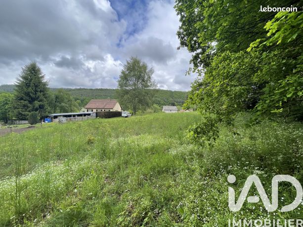 Terrain 886 m² Nedde