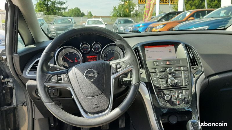 Opel ASTRA SPORTS TOURER 1.6 CDTI 110CH FAP ECOFLEX BUSINESS CONNECT START&STOP (image 11)