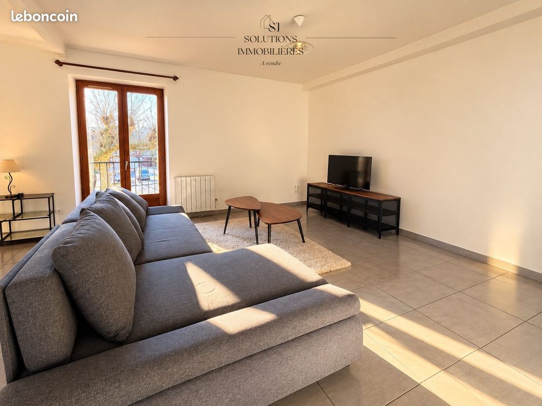 Appartement 3 pièces 73 m² · à Condrieu · 73 m² · 159 000 €