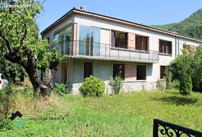 Maison 6 pièces 153 m²
