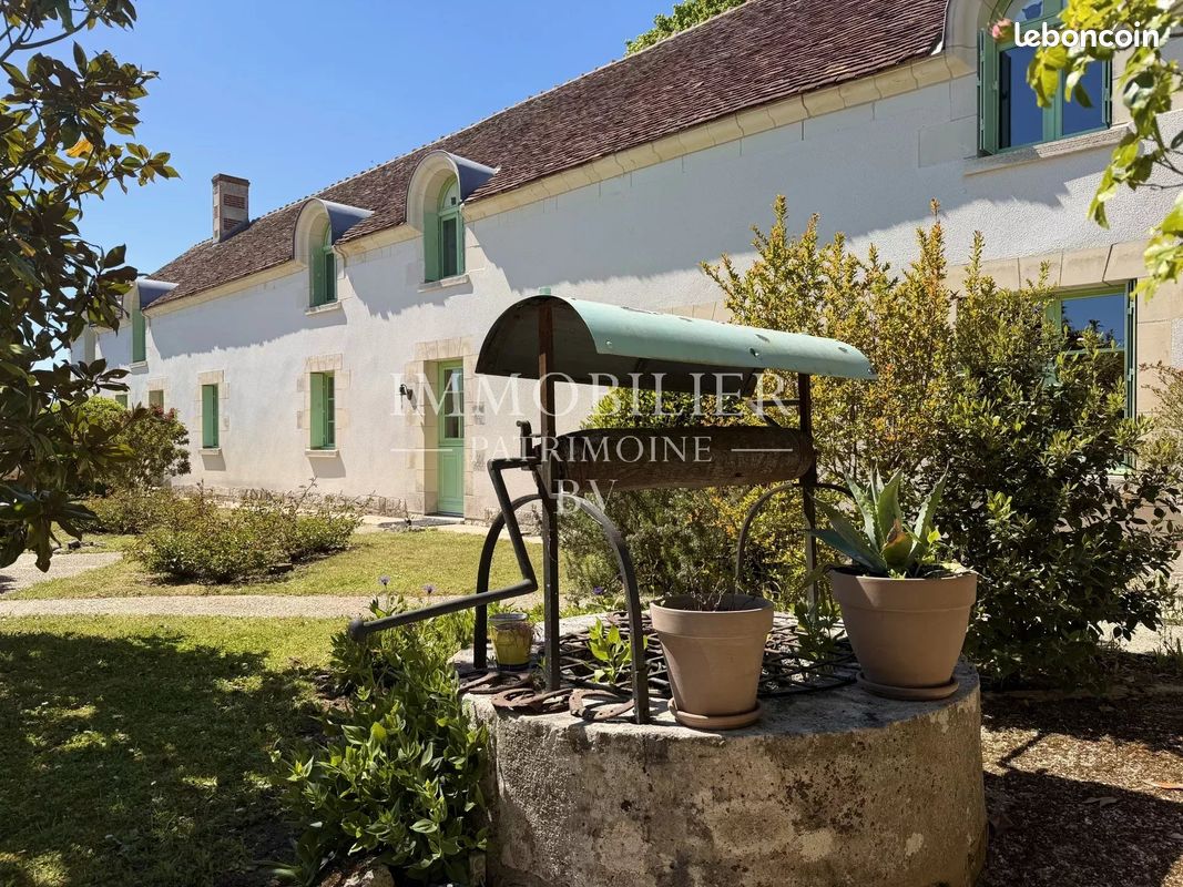 Maison 8 pièces 240 m² · à Valençay · 240 m² · 438 900 €